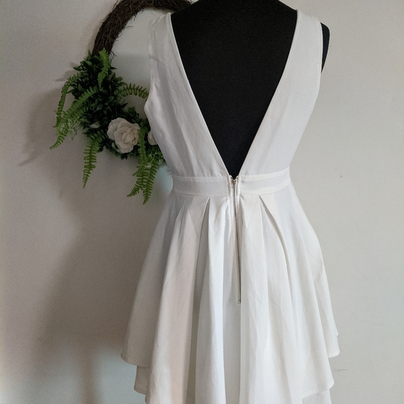 Lulu's Dress - Picture 2 of 3